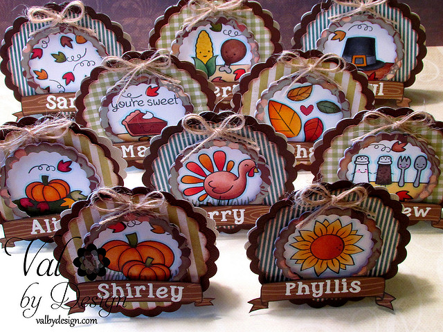 http://www.valbydesign.com/thanksgiving-table-place-cards-lawn-fawn/